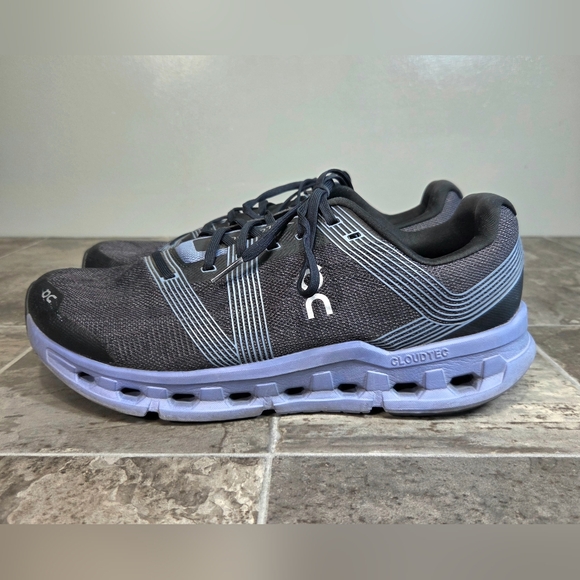 ON RUNNING ON CLOUDGO RUNNING SNEAKERS. - Picture 2 of 9